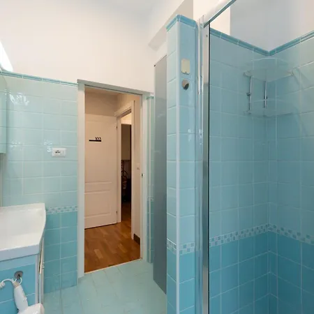 Querini بيت ضيافة